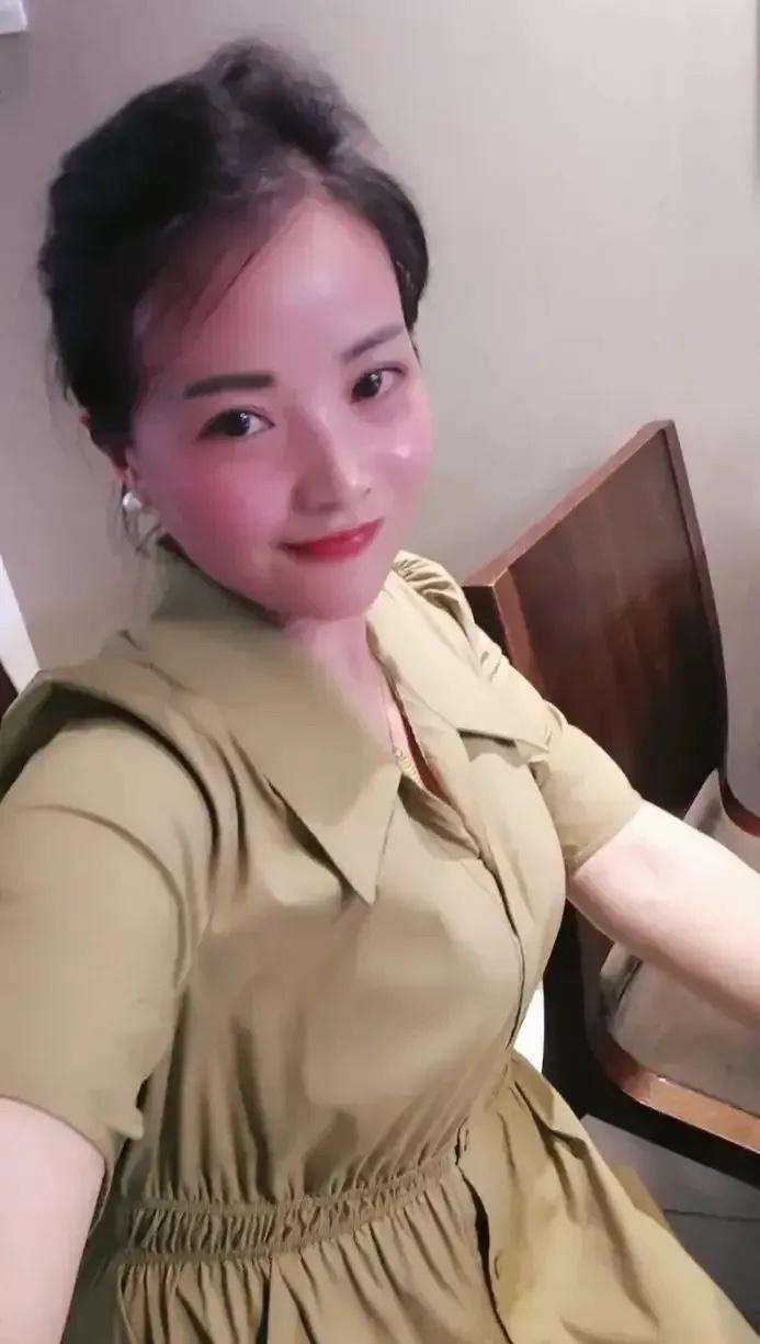咱也别犟嘴，就问你个问题，咋想的就咋回答就行。

一瓶啤酒11度，那么两瓶啤酒加