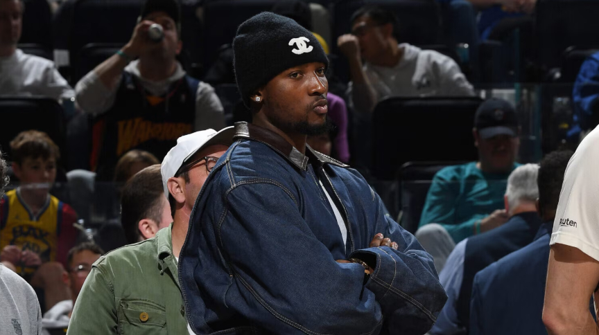 老鹰队前锋乔纳森·库明加因膝盖骨挫伤至少将缺席全明星赛前的所有比赛。nba老鹰队