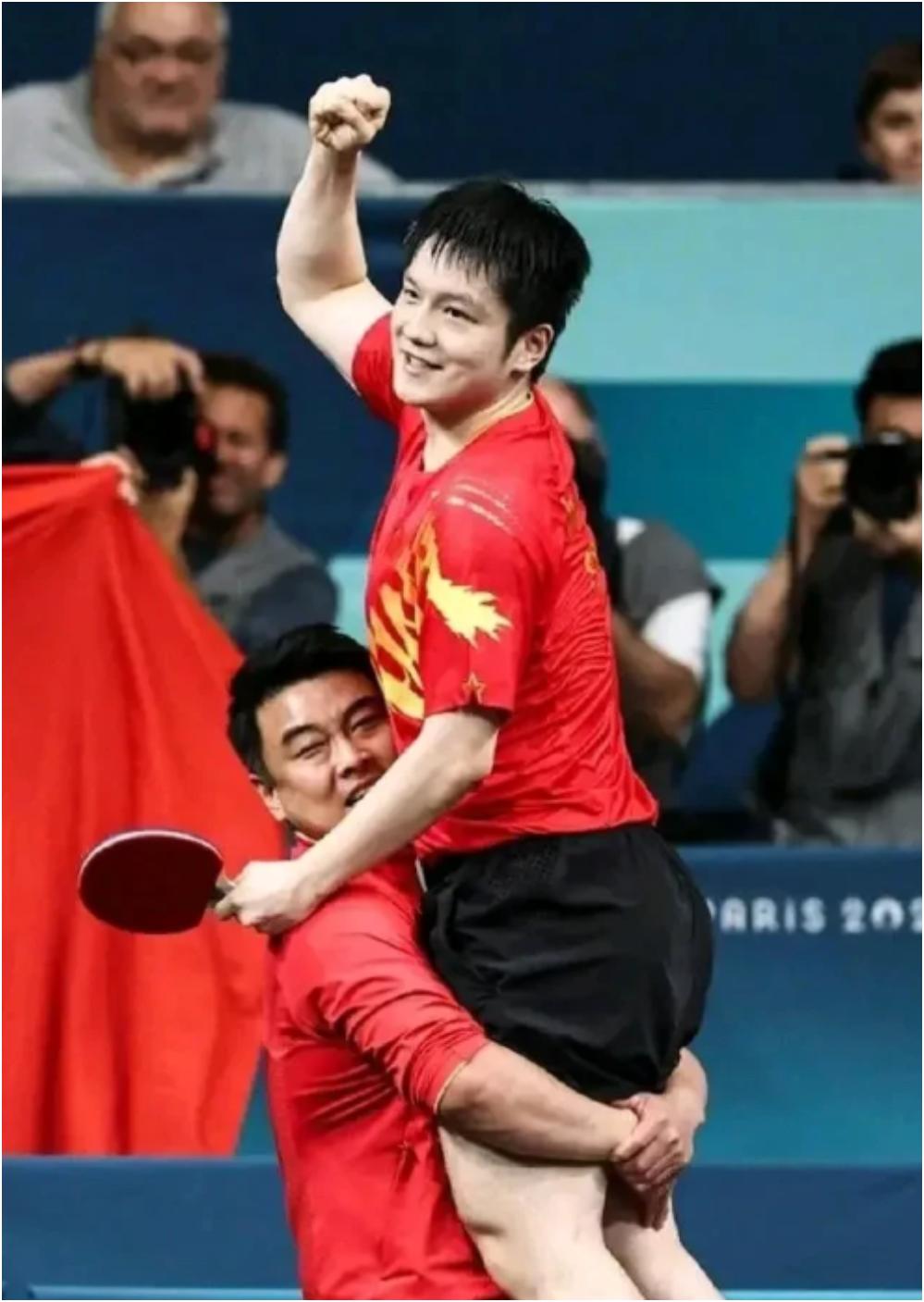 什么情况？刚看到很多人说国乒男队主教练王皓辞职了。不过没看到官方正式消息。几年前