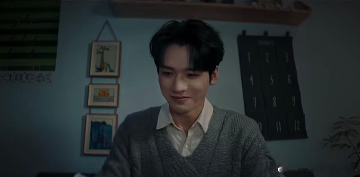 原来龚俊的青春里也有世界杯龚俊也有一个世界杯梦吧谁的青春没为世界杯疯狂！龚俊还原