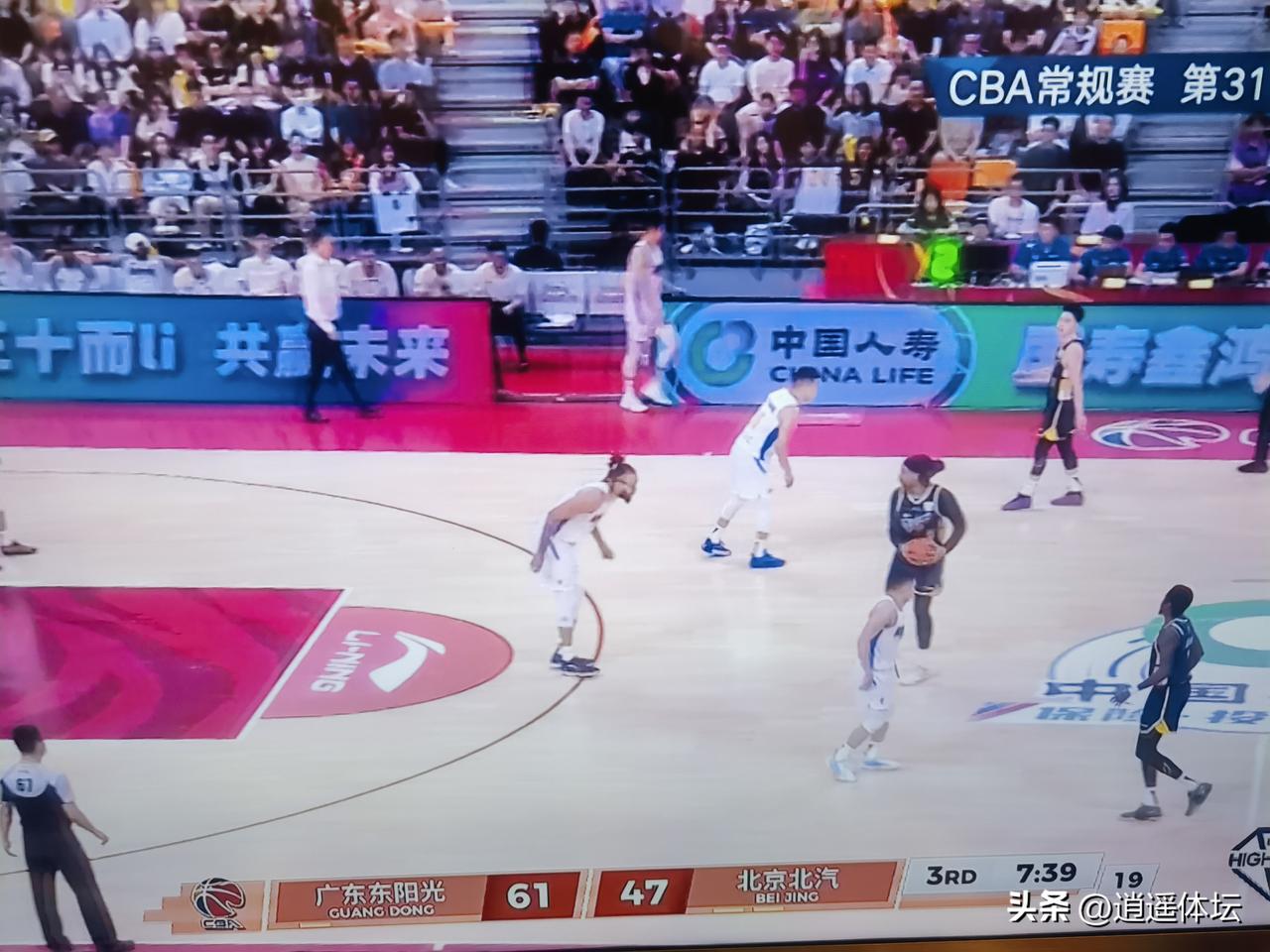 广东东阳光主场迎战北京北汽，赵睿已经是今非昔比呀！
     这场比赛目前第三节