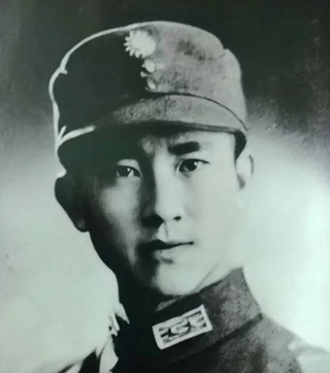 1934年，大特务王天木和手下在北平逛妓院时，闹出一桩丑闻。案发后，蒋介石大为震