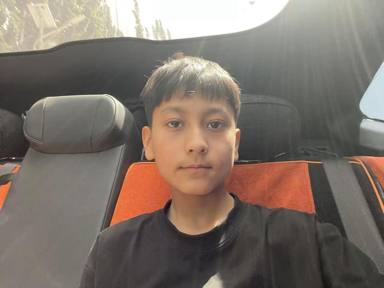 不惹事，不怕事，谁来都一样。