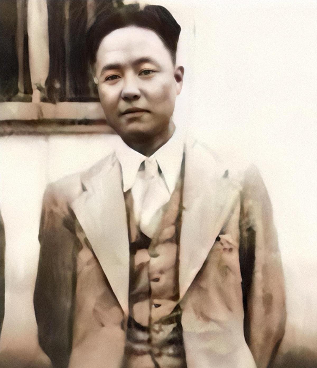 1943年大汉奸李士群中毒死亡，调查发现竟因食用了日军上司妻子亲手制作的肉饼？