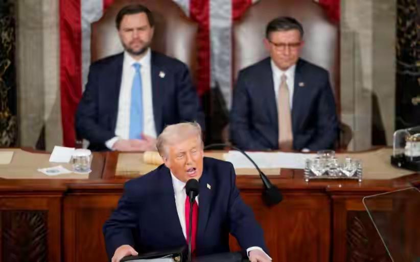 为什么特朗普在2026年国情咨文演讲中时间第一长？而且还不停的说赢了、赢了、赢得