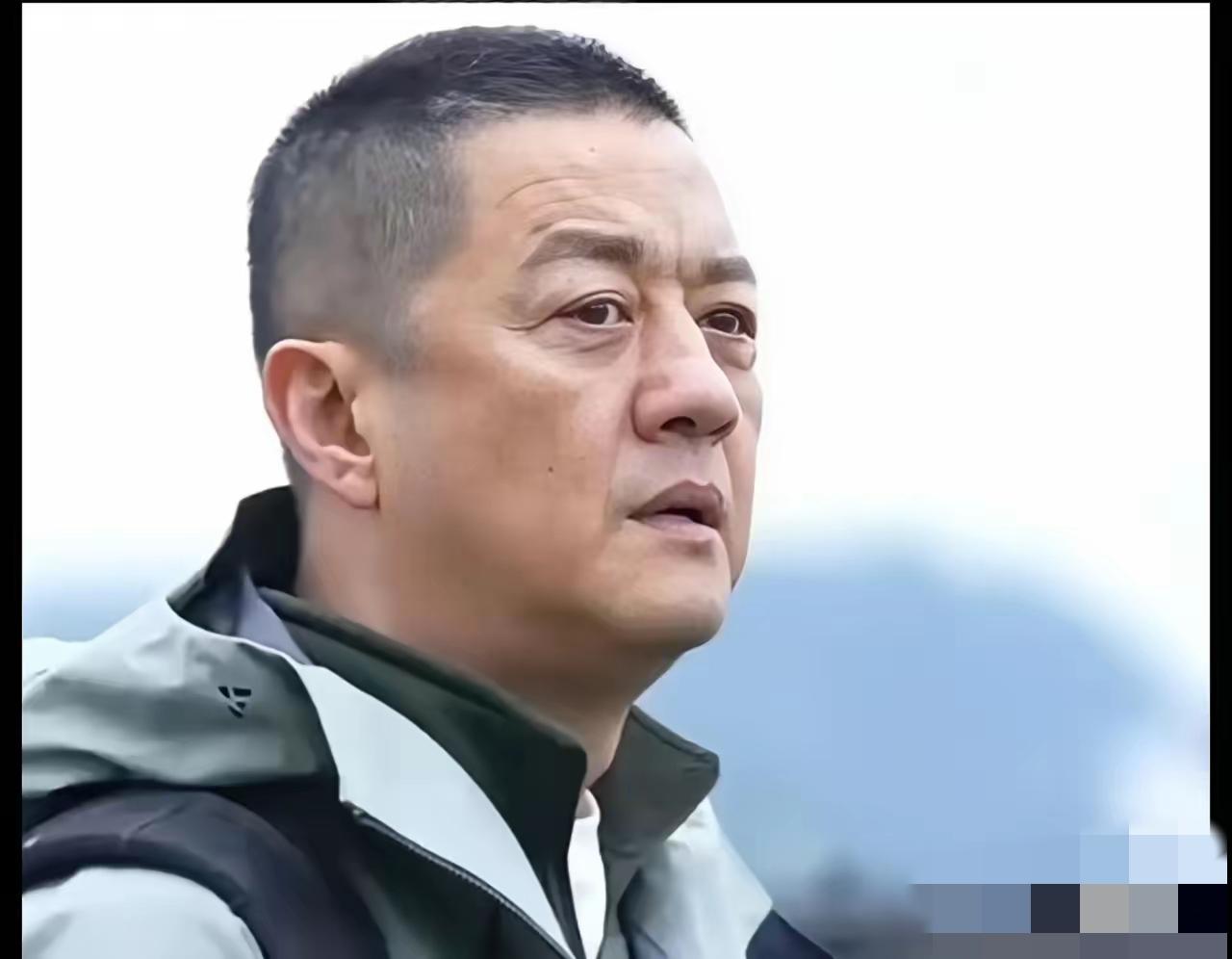 一位曾在嫣然天使医院接受手术的母子站出来发声，揭开了嫣然天使医院的现状。

孩子