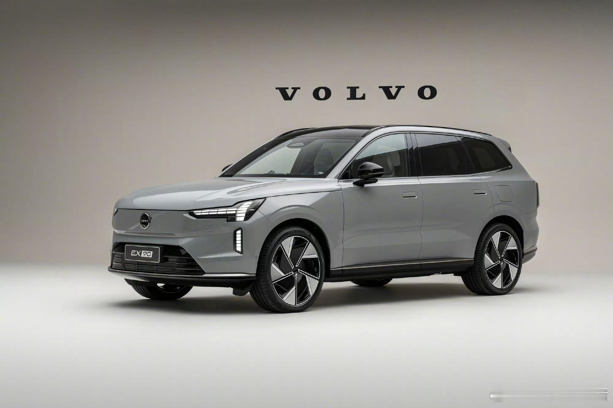 沃尔沃纯电双旗舰开启预售大V聊车 沃尔沃电动旗舰双子星同步开启预售：沃尔沃EX9