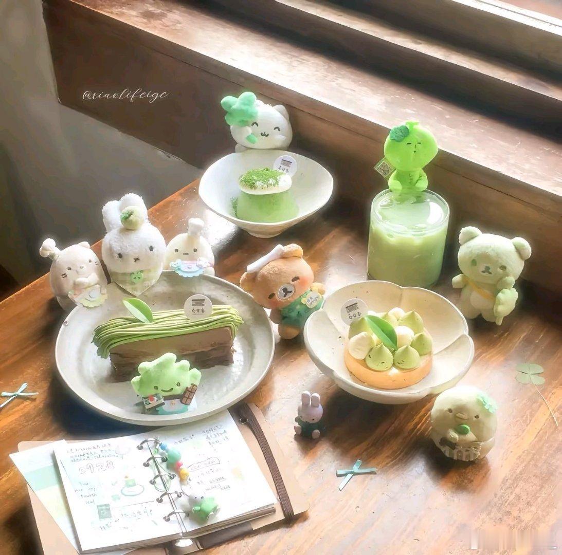 微信朋友圈壁纸背景图素材头像分享玫色蓝色系粉色系黑白色系黄色系红色系橙色系绿色系