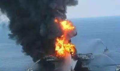 关键设施遇袭！中东能源命脉受损，供应再受冲击
 
3月11日，中东一处关键能源设