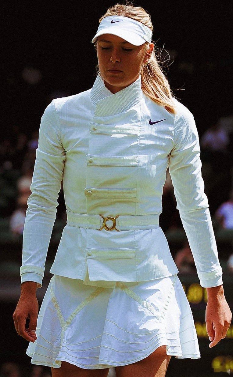 莎拉波娃这些战袍，你们最爱哪一件？体育拜大年