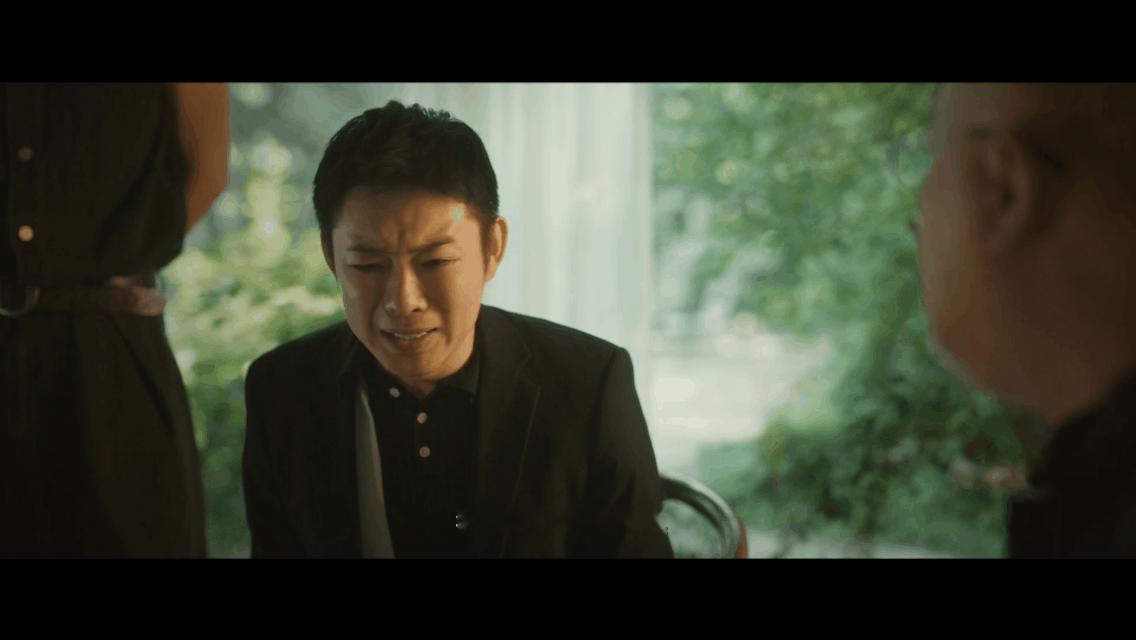 低智商犯罪把文玩杀猪盘拍出来了低智商犯罪这段戏最妙的是你明知道不对劲，但角色一个