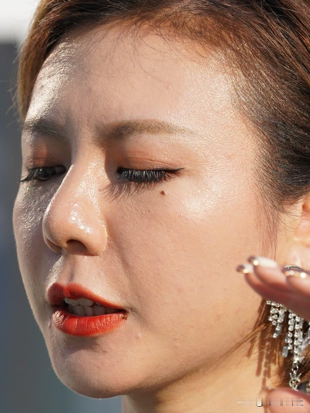 不敢置信｜女模特在高清镜头中颜值