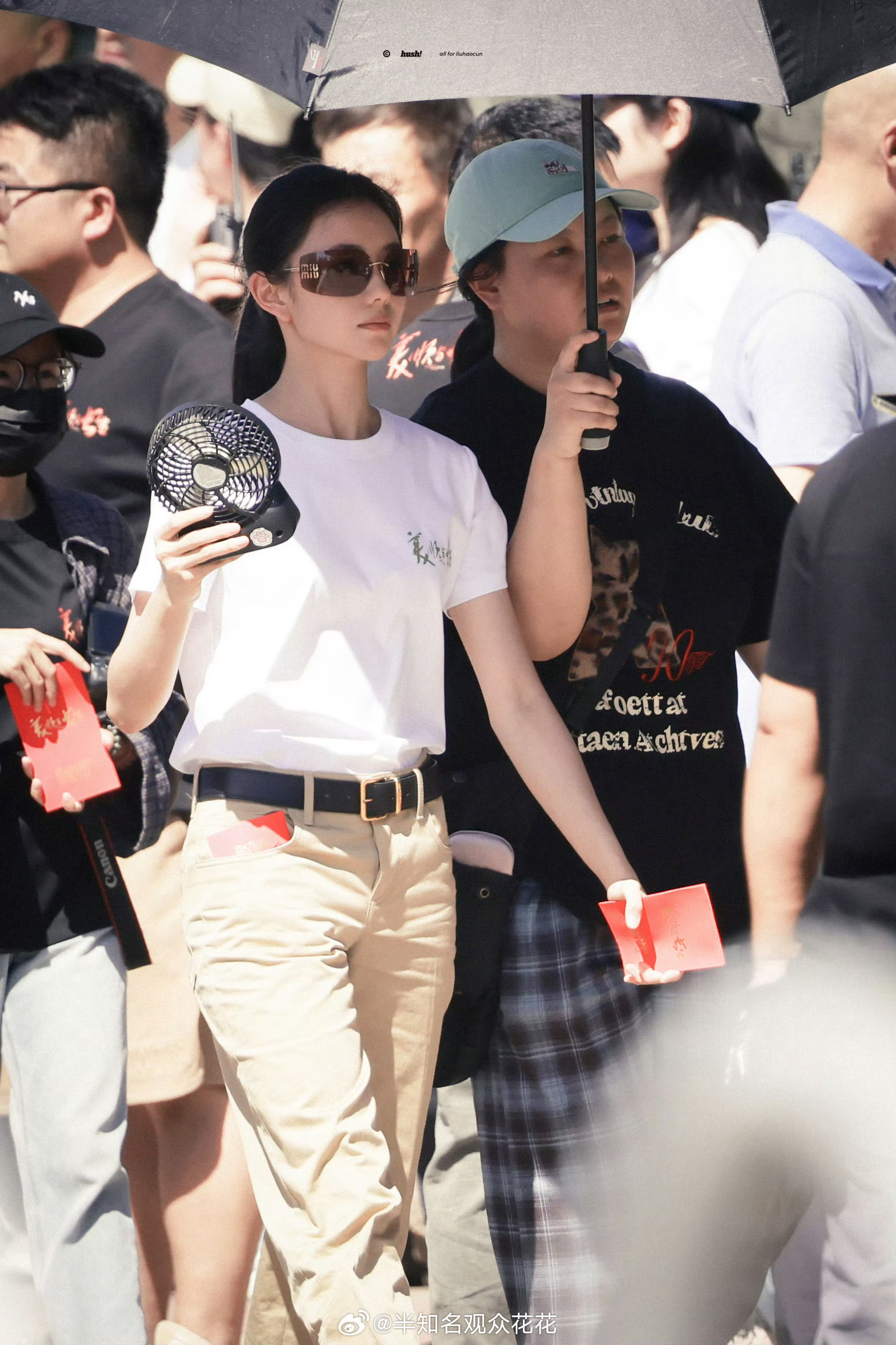美丽存儿 开机大吉刘浩存美顺与长生开机路透刘浩存美顺与长生开机照 ​​​