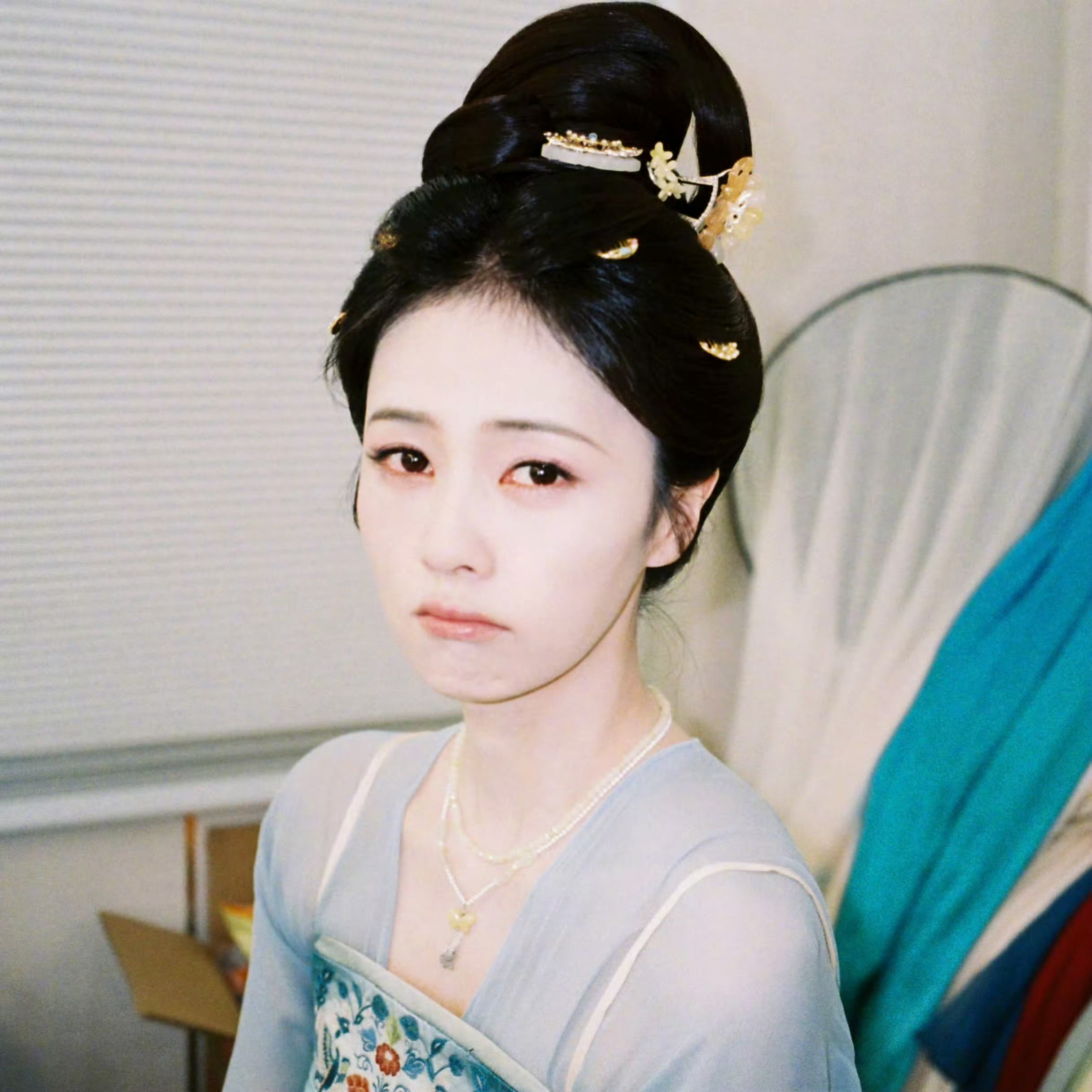 白鹿莫离🍐白鹿叶璃 【图片】26.06.22🧣评论区更新图片1p🥺🥺
