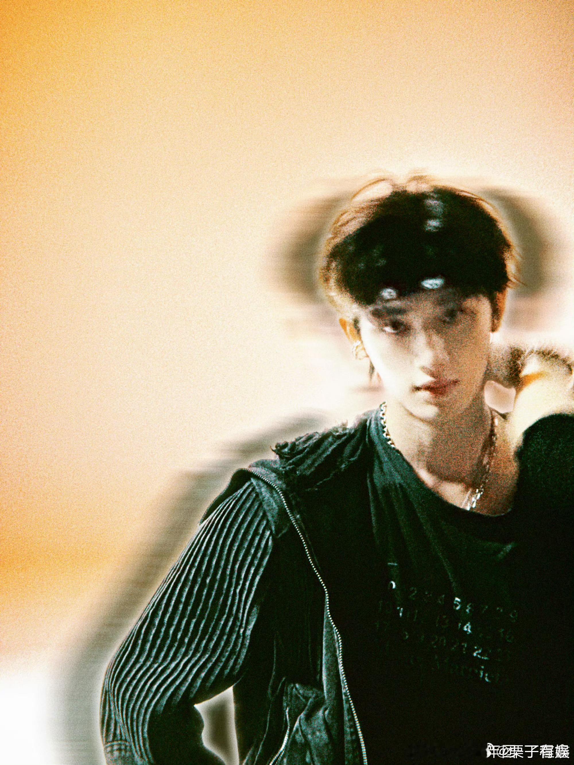 丁程鑫分享上次提到的，潮男穿搭，