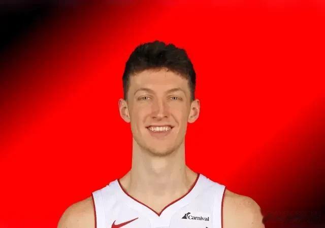 ESPN：凯尔特人准备以双向合同签下自由球员德鲁-彼得森！

据ESPN报道，波