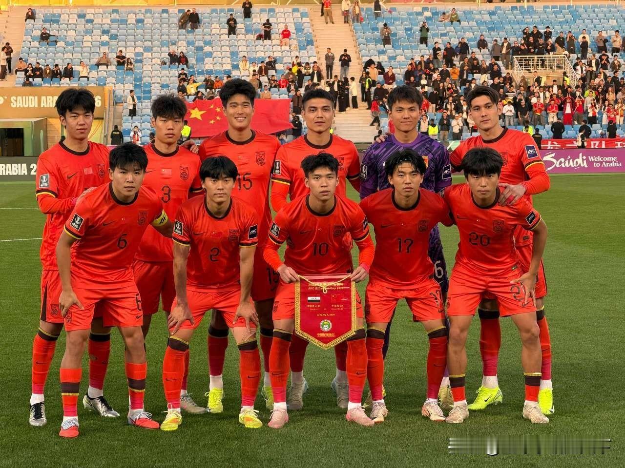 不要怪我说话难听，国足U23本届亚洲杯打谁都是铁桶阵，场面极其丑陋难看，u23能