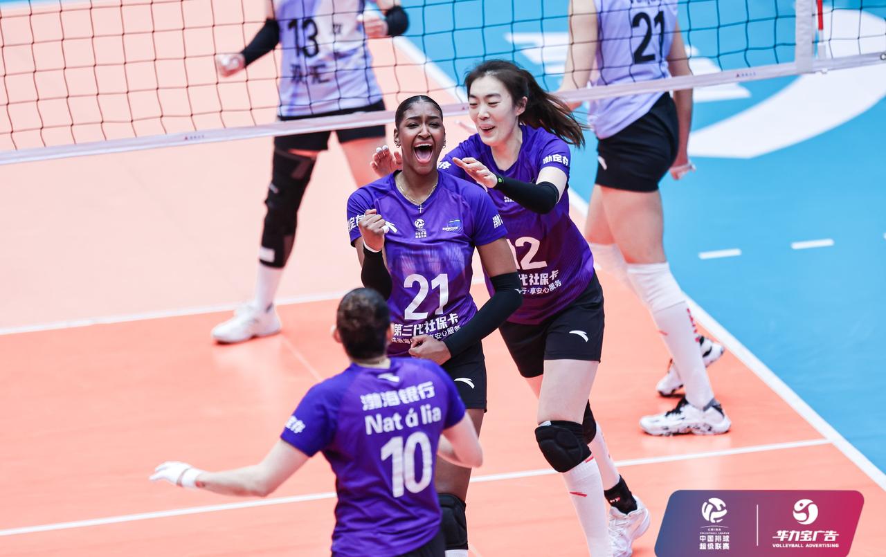 【天津女排3:1河南技术统计】
中国女排超级联赛季后赛第三轮
两连败的天津终于取