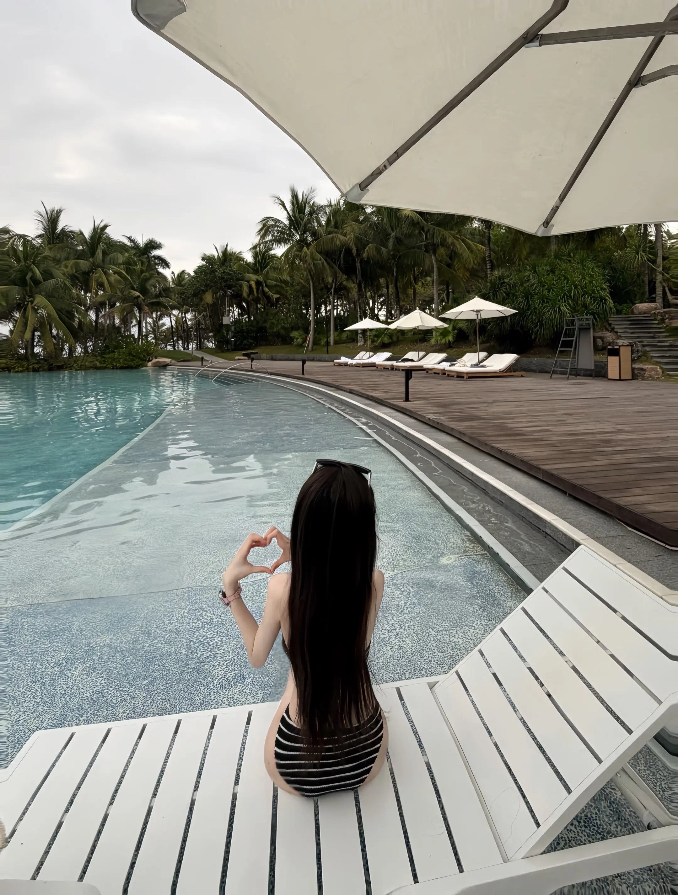 爱去哪了 全是恨