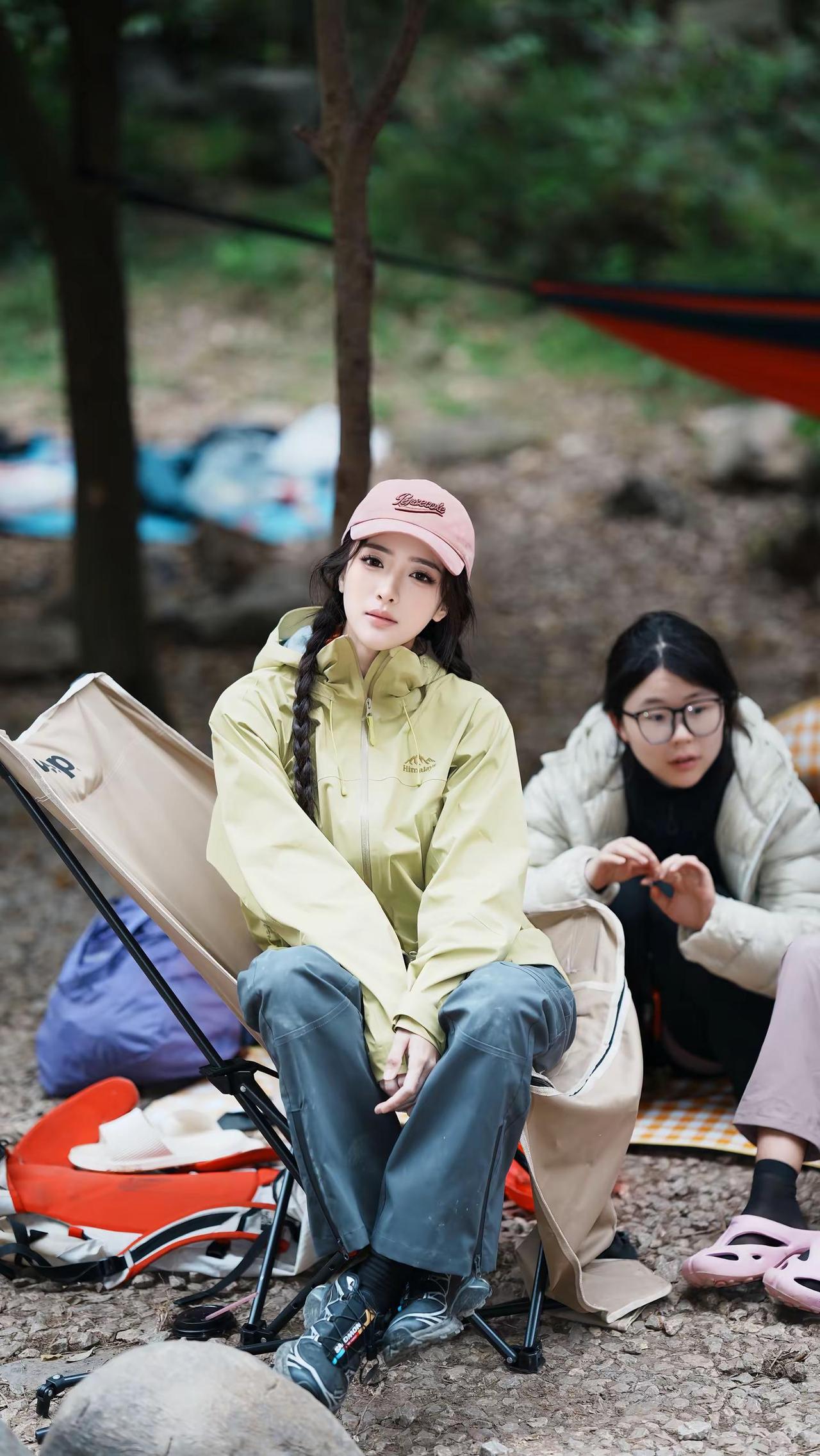 你应该跟给你卡地亚加钻的男人在一起 而不是螺蛳粉加蛋