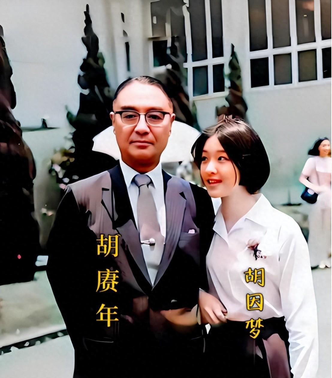 情感圈有一句很通透的话：性欲，是女人最诚实的本能，装不出来，也骗不了自己。

年