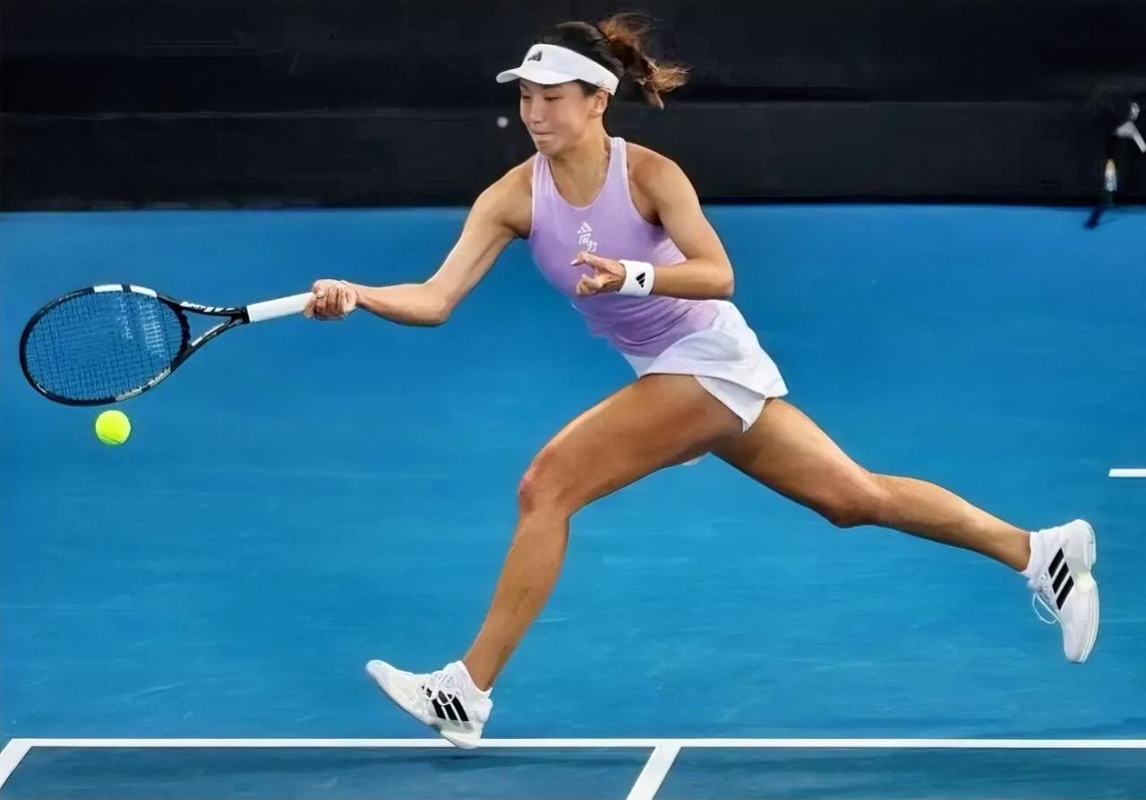 王欣瑜首进硬地决赛
WTA250奥克兰站，王欣瑜连扳两盘逆转伊埃拉，首进硬地赛事