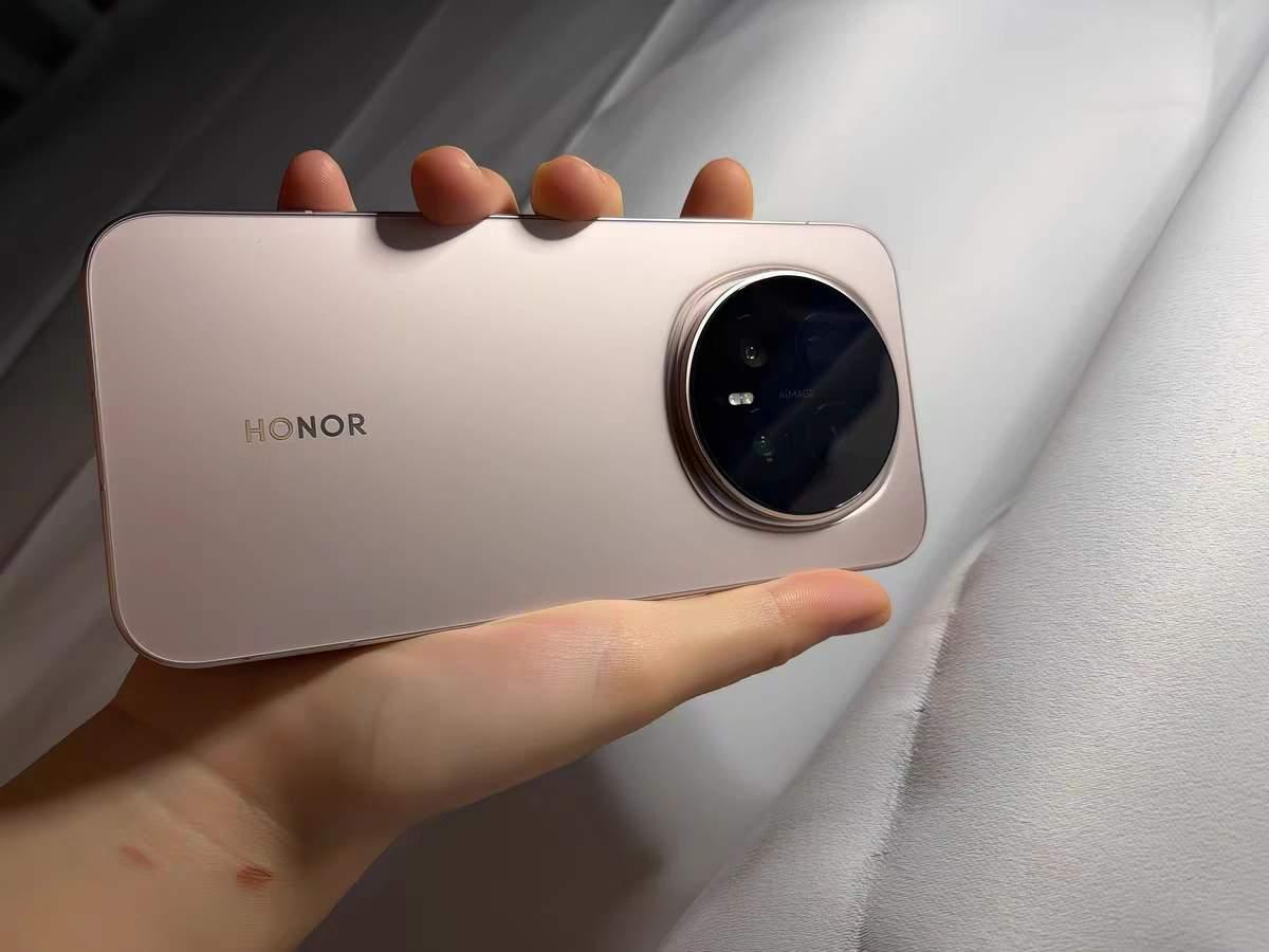 用了多个手机才知道，换手机首选还是华为和荣耀。

我这个把荣耀20硬生生用了6年