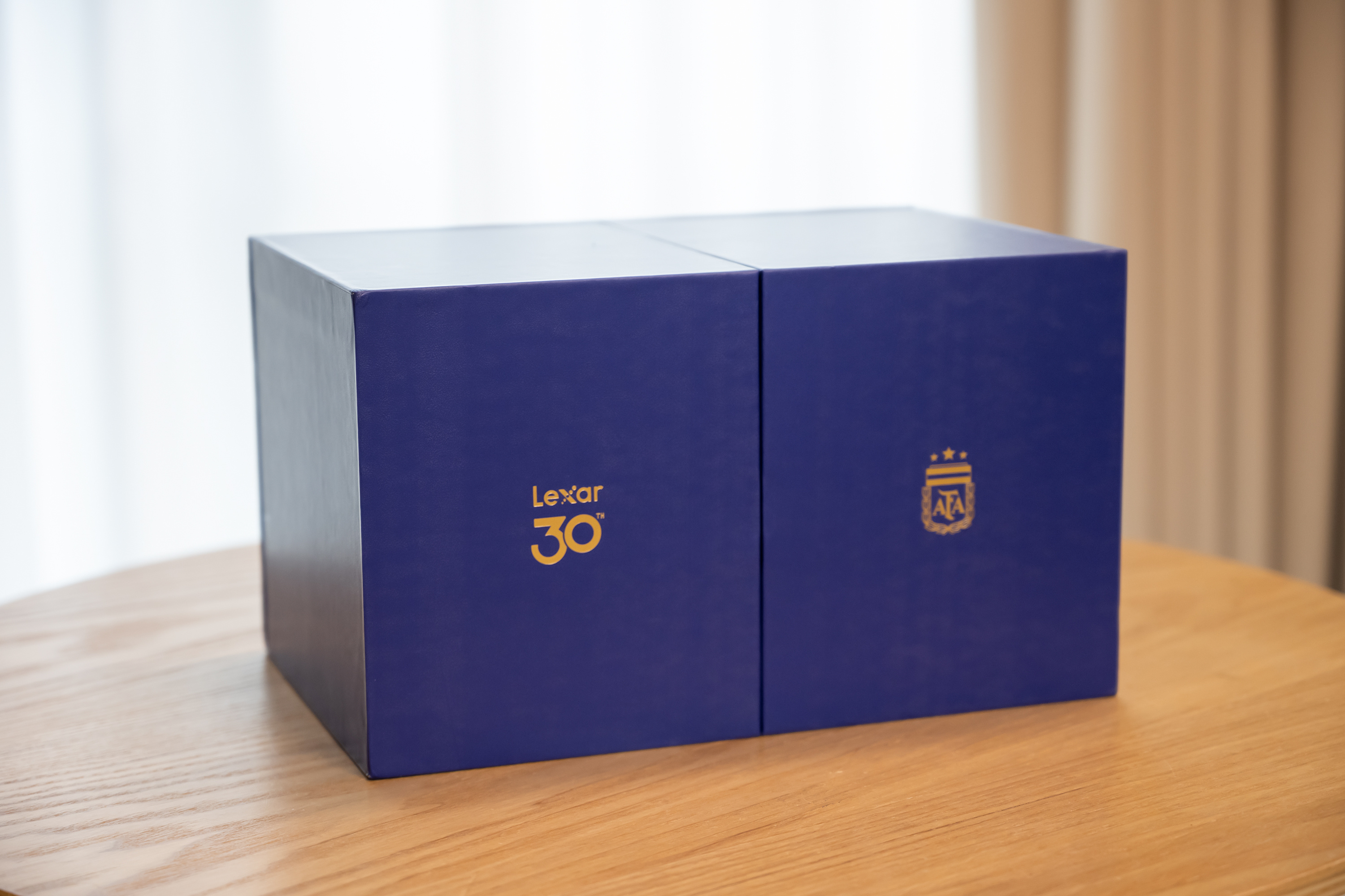 CES2026 雷克沙官宣牵手阿根廷国家队，收到了雷克沙联名的礼盒，有1个1TB