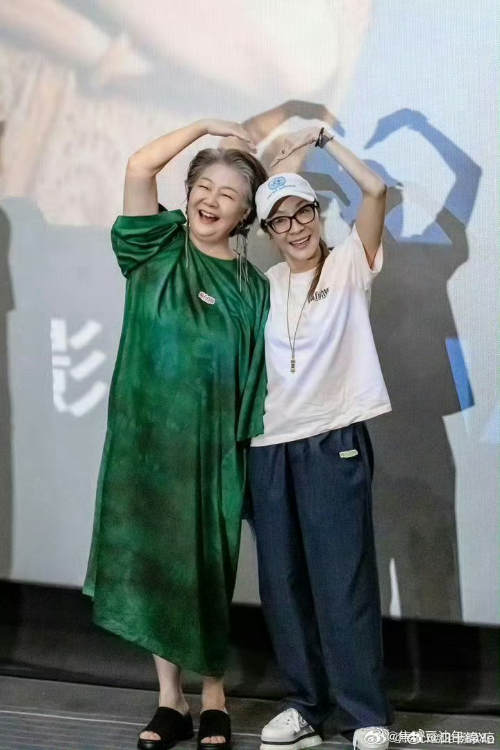35岁人生下半场才刚刚开始别被社会规训PUA，35岁不是职业生涯终点站，而是开启