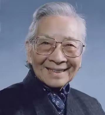 1994年，已经88岁雷洁琼先生在韶山参观完毛主席故居后，在留言簿上颤巍巍的写下