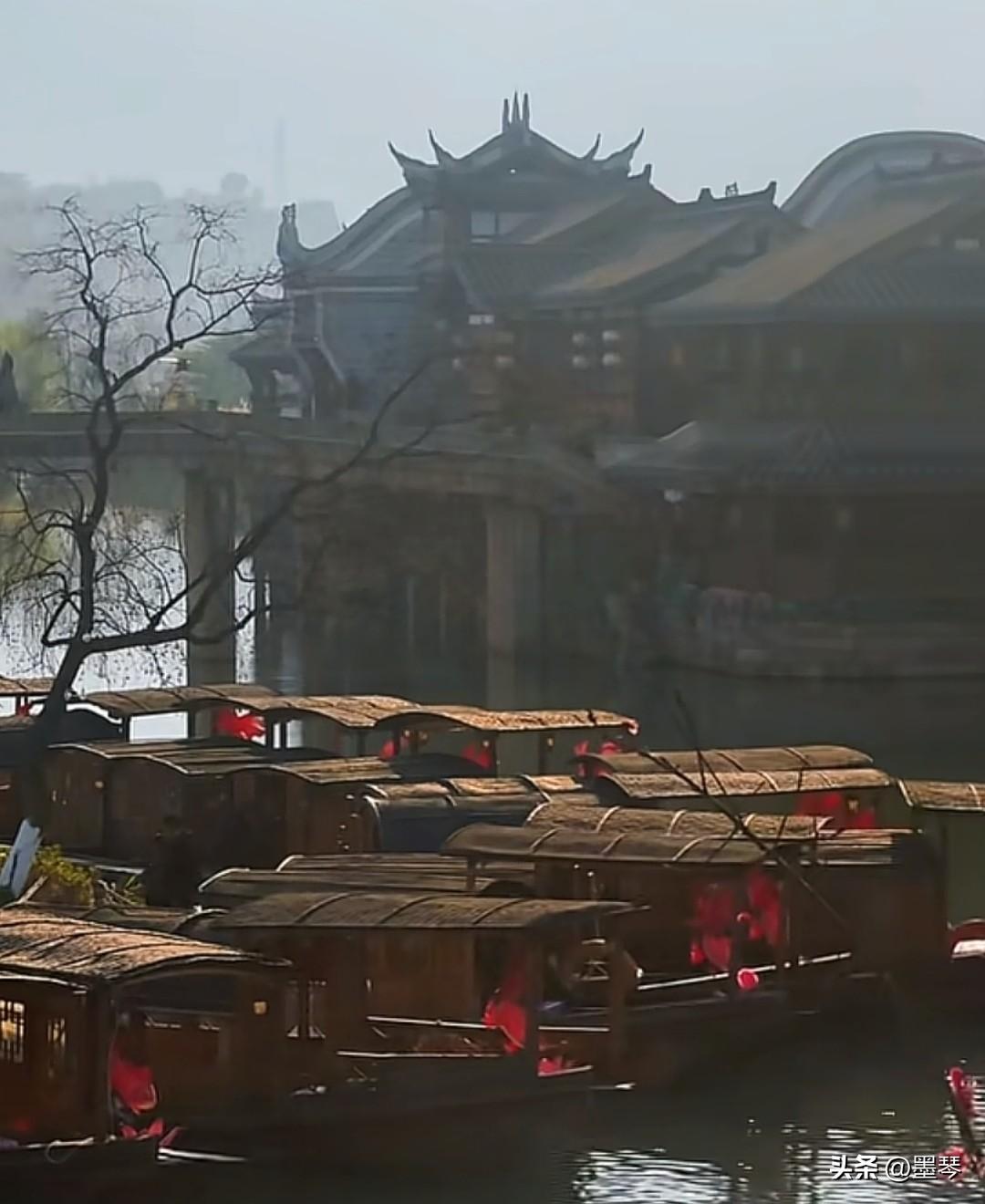  
 
现在高中的题到底有多难？只有正在读的孩子和陪着熬的家长才最清楚。
 
刚