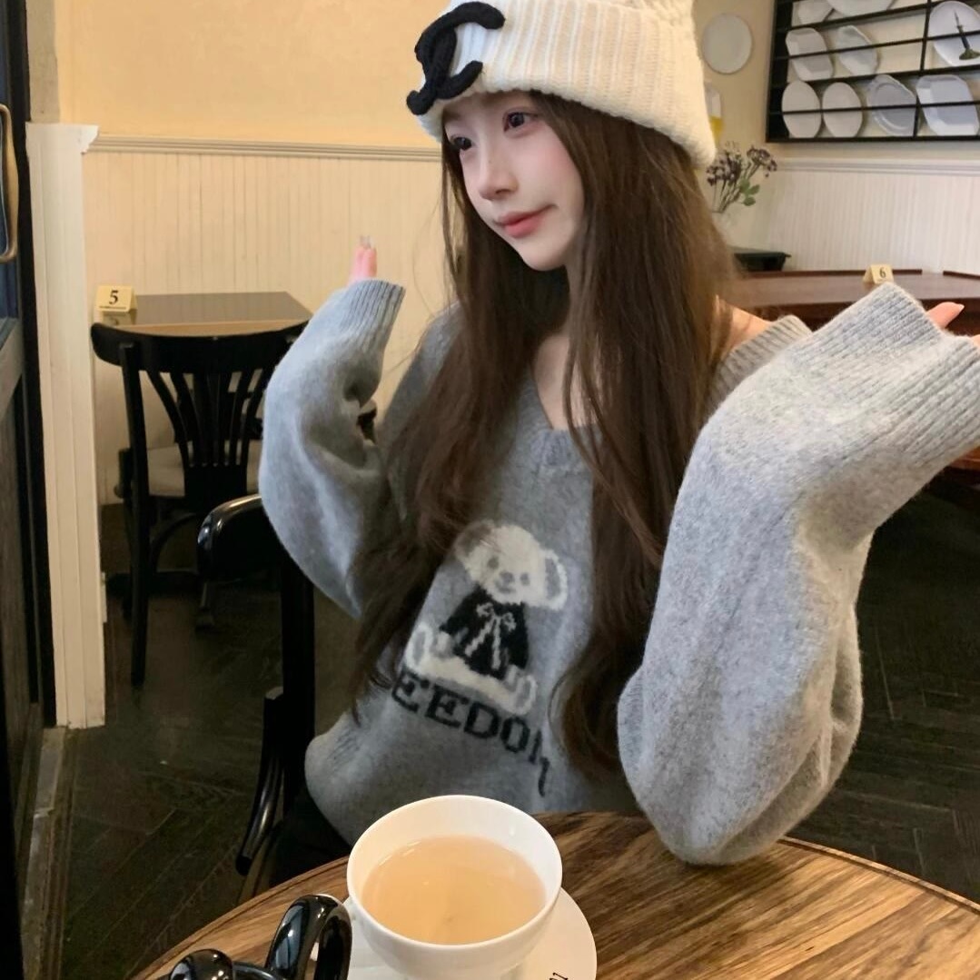 还是你比较牛 无论对方怎么伤害你 只要发现里面有一点点爱 你就回味无穷 ​​​