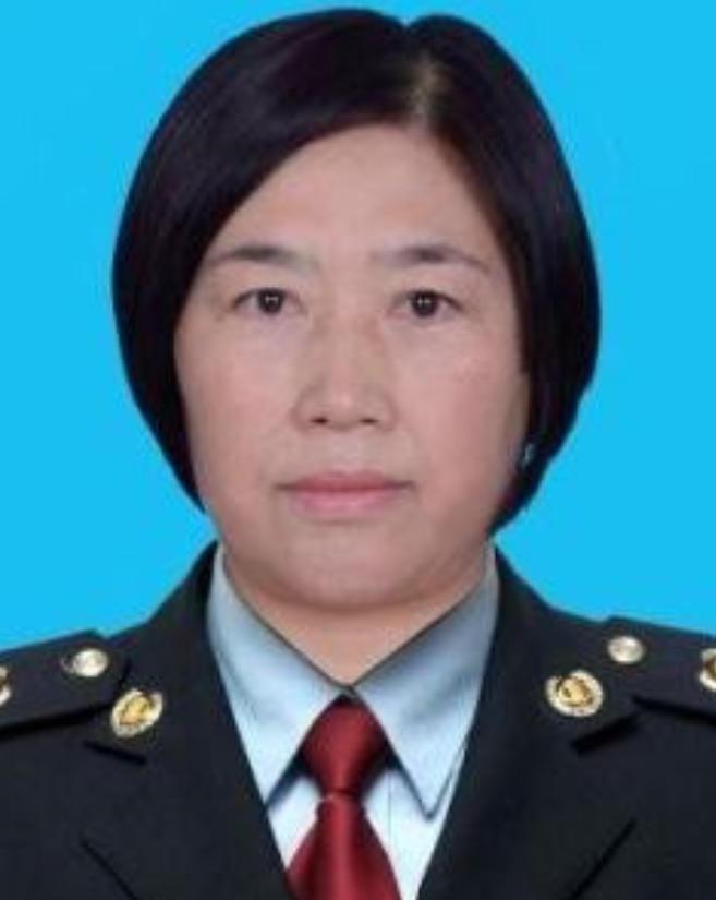 1945年，陈芝秀抛下年幼子女和丈夫常书鸿，跟下属私奔，多年与女儿在杭州相遇，她