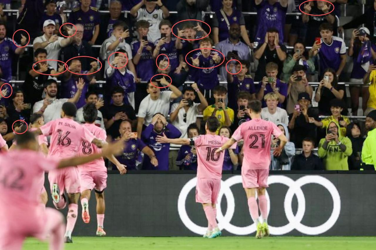 神图！这张进球照绝了…
梅西进球后，用优雅庆祝，
回怼看台球迷的挑衅…


这一