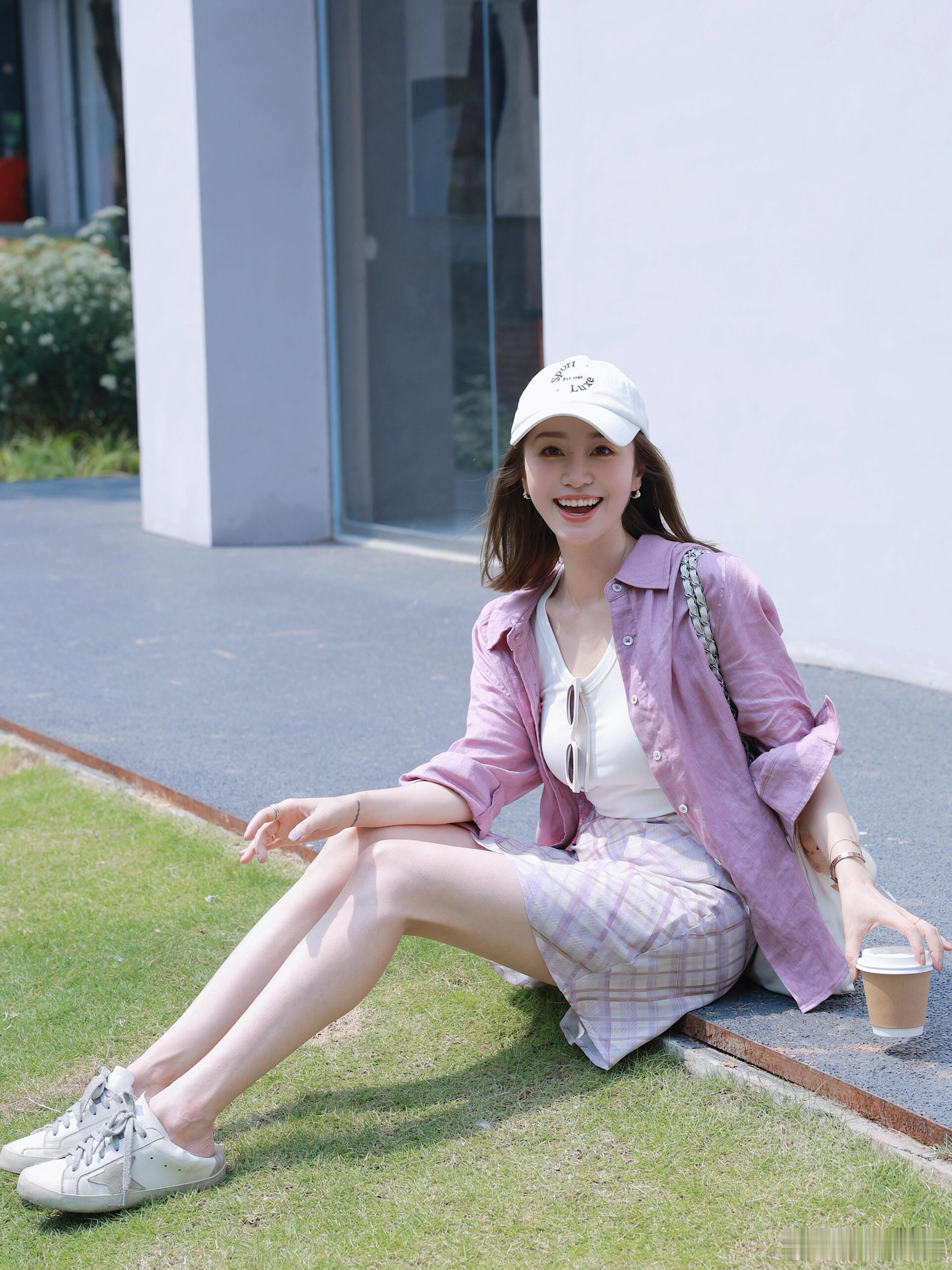 ootd 韩系松弛感， 被问爆的淡紫色系穿搭公式 这套淡紫色穿搭被追着问了一路～