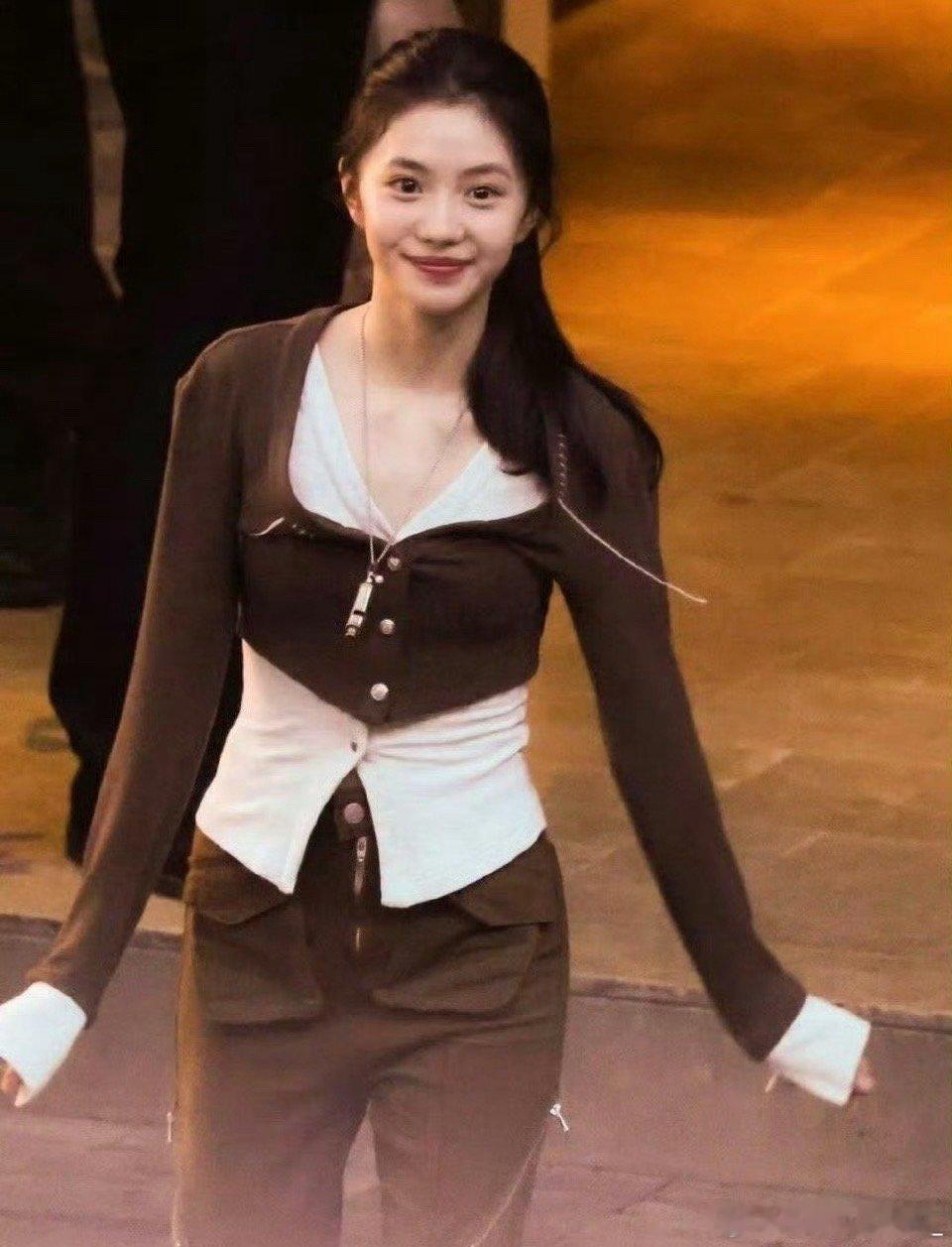 把所有人都熬红了你终于肯播了《七根心简》终于要来了！ 刘浩存演三重人格武学天才，