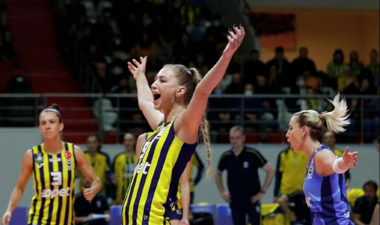 北京时间3月21日消息，2025-2026赛季女排欧冠联赛1/4决赛继续进行，意