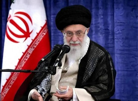 打伊朗前，美国找到中国，特朗普知道：他错一步，中国就不战而胜
 
当下美伊局势已