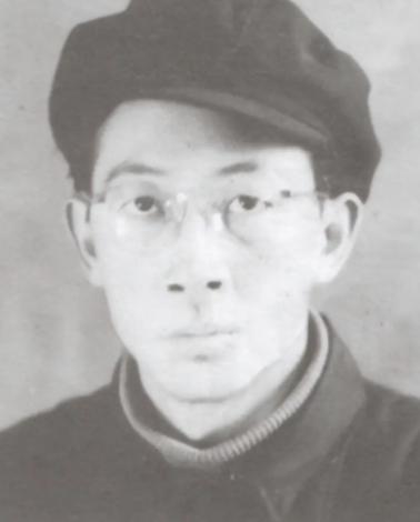 1956年，张梦实接到调令，要到北京工作，临走前，他穿着解放军制服，去监狱见了汉