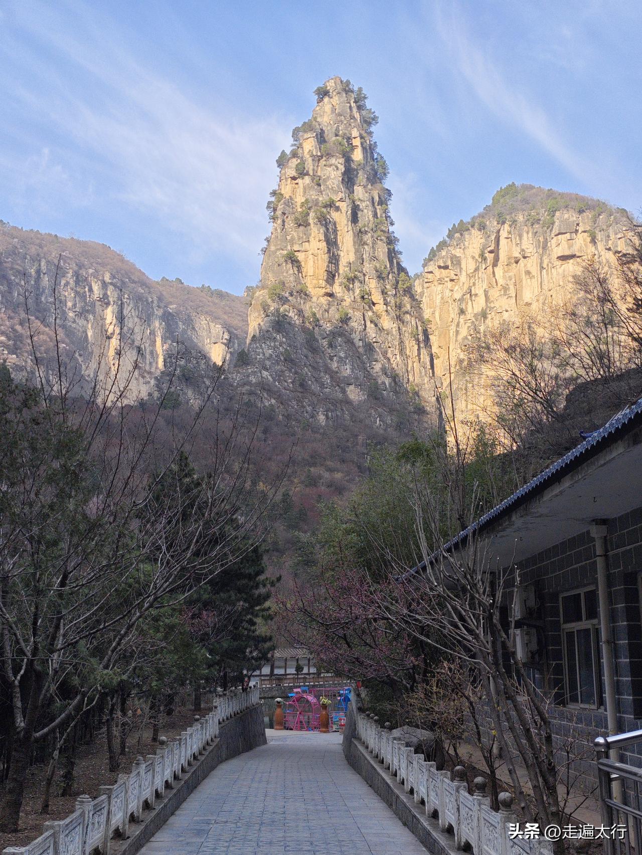 爱在山河四省！近期针对南太行部分景点，对山河四省所有人免首道门票。其中壶关青龙峡
