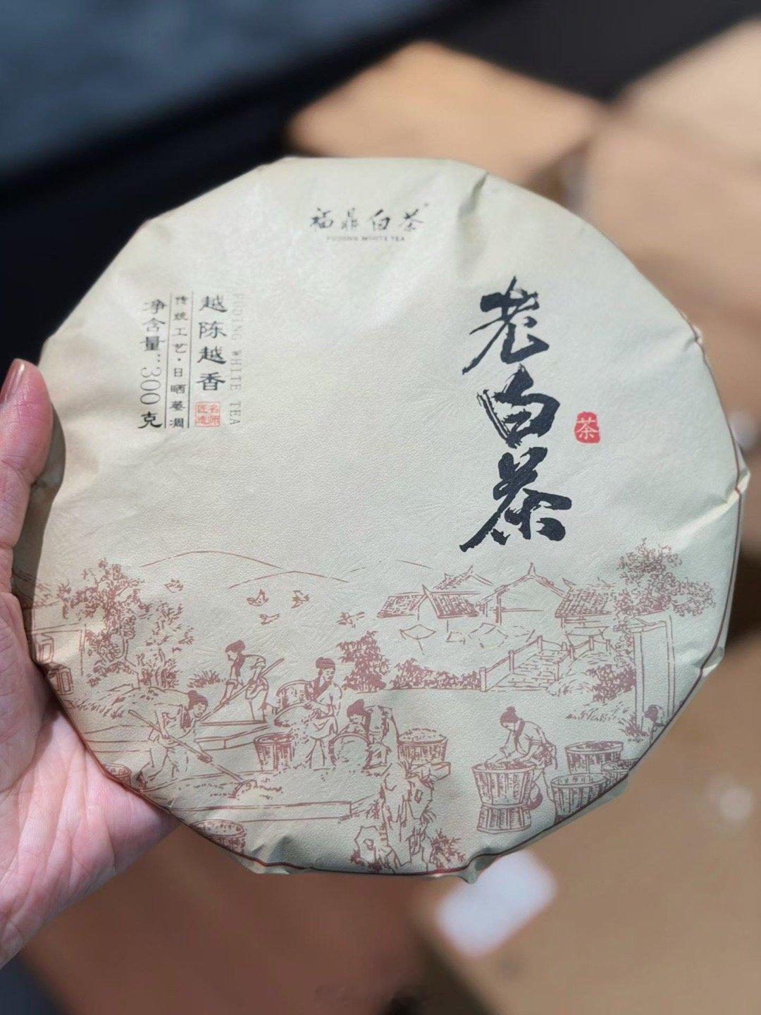 人生最好的状态，是以慢为序，稳步前行。沉下心踏实努力，稳住心静待花开，所有坚持与