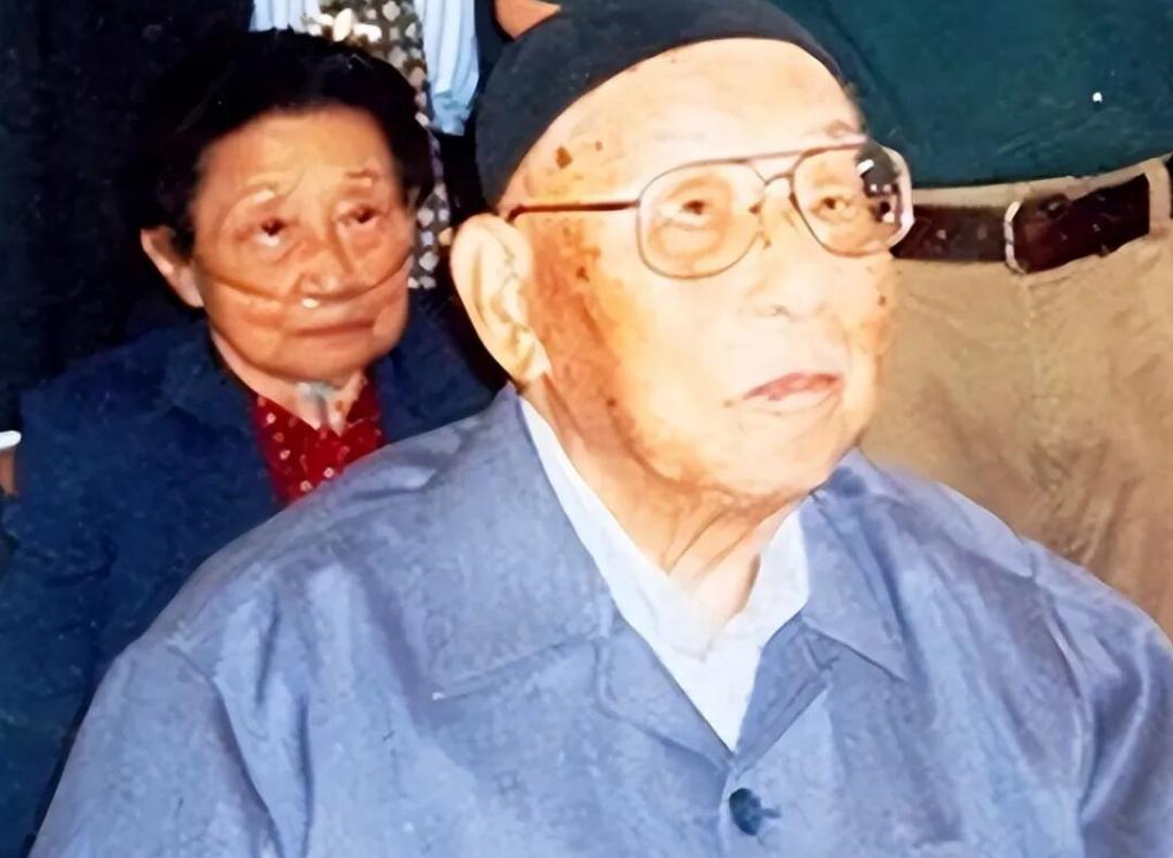 张学良：“于凤至是最好的夫人，赵一荻是最患难的妻子，贝太太（蒋士云）是最可爱的女