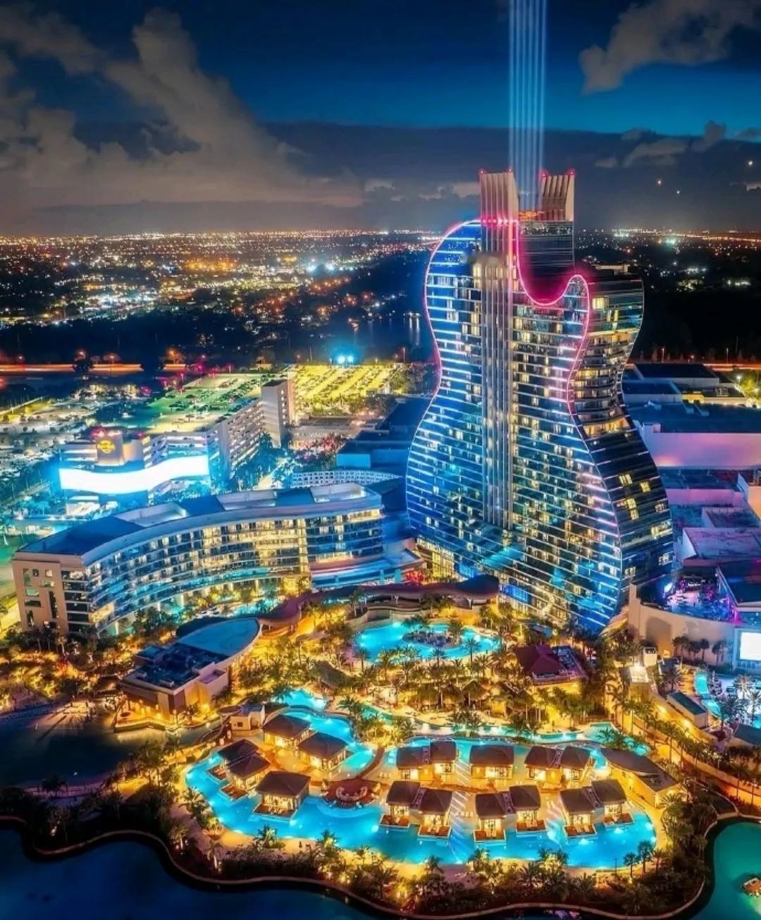 真是悲剧，1980年，古巴将15万抢劫国有农场粮食的抢劫犯、盗窃犯、出卖肉体换粮