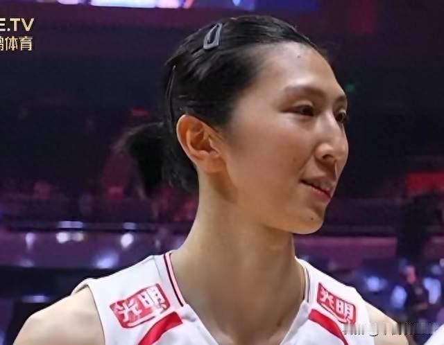 江苏女排新赛季阵容豪华，三大短板定能否夺冠军（中女洛期461）