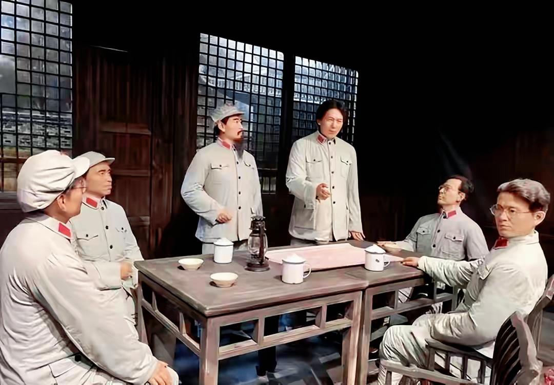 周恩来晚年含泪揭秘，当年若非毛主席深夜提灯来，历史或将改写！


1935年3月