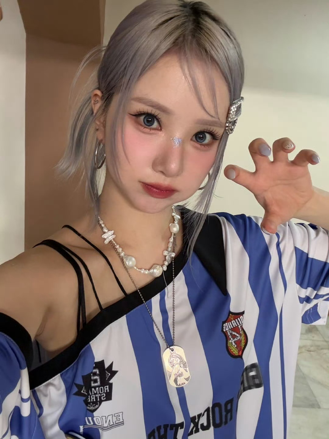 kpop自拍分享丁恩妃 minji 