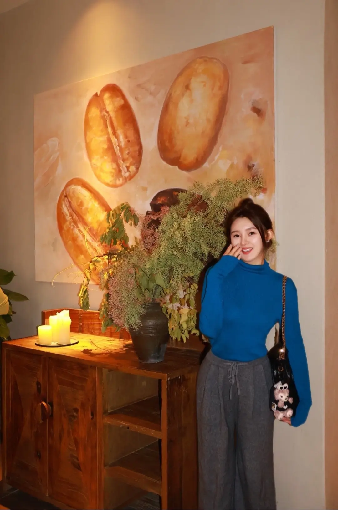 我问她幸福与否
