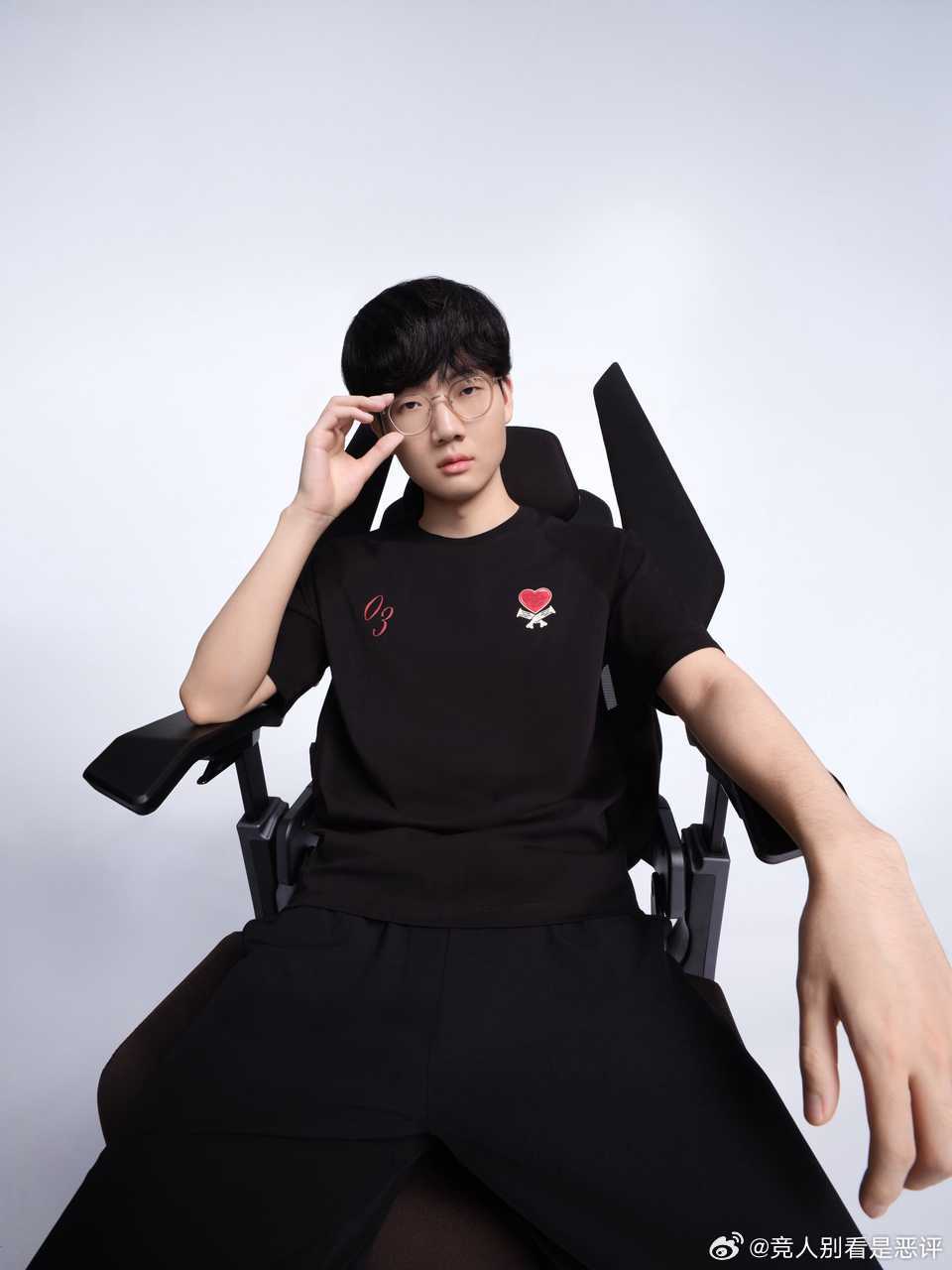 12352 过来舔 
