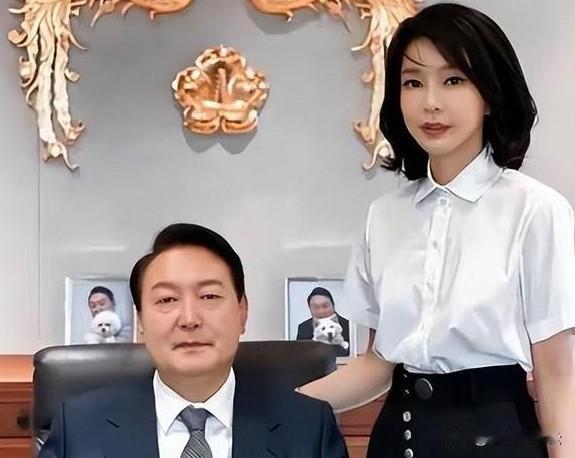尹锡悦要是听到金建希说的这话不得羞死！
金建希问律师，难道只有我死了才能放过尹锡
