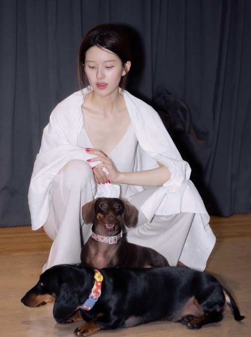 doe好在意镜头啊